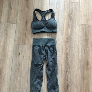 Gymshark Green Workout Set